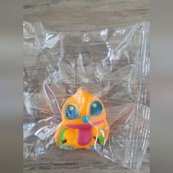 Disney Other - Disney Doorables Black Light Neon Stitch